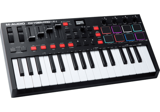 Clavier-maître USB/MIDI 32 mini touches, 8 pads, 4 potentiomètres, 4 faders  au meilleur prix